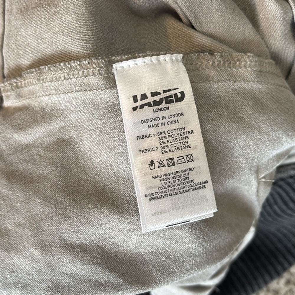 Jaded London NWT Gorgeous Gray Mini Skirt. 12 - Picture 6 of 10